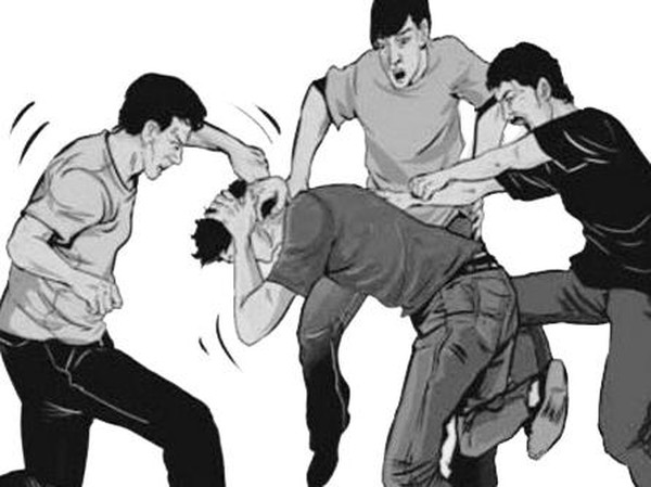 “Alami Penyiraman Minyak Panas, Pemuda Sragen Dikeroyok Karena ‘Atribut Silat’”