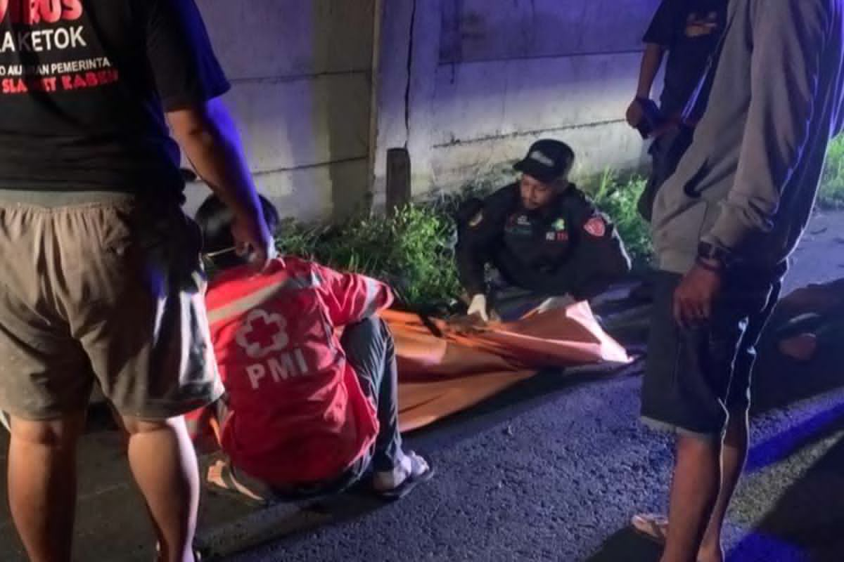 “Malam Mencekam di Sragen: Pengendara Motor Tewas Usai Diduga Dilanggar Mobil Kabur”