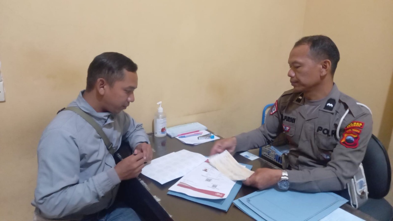 Tingkatkan Kualitas Layanan, Duta Pelayanan Satlantas Polres Sragen Gencarkan Sosialisasi Standar Pelayanan SIM