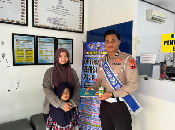 Pelaksanaan Sosialisasi dan edukasi kepada pemohon register BPKB