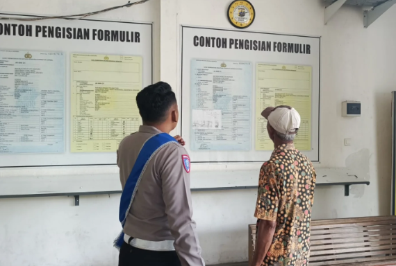 Polres Sragen Aktif Edukasi Masyarakat Lewat Program ‘Polantas Menyapa