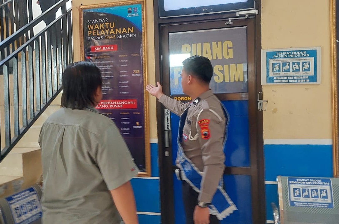 Satpas Polres Sragen Makin Terbuka, Duta Pelayanan Pastikan Informasi SIM Ada di Genggaman Warga